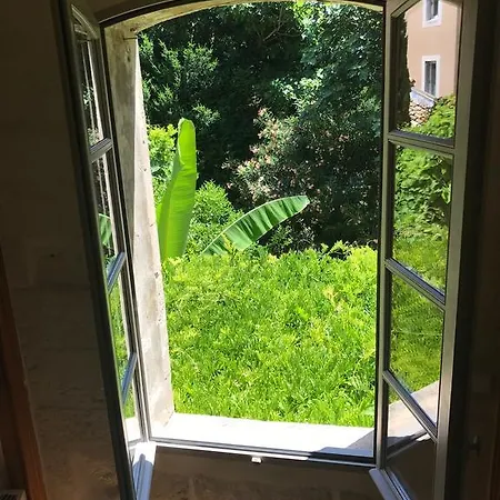 Les Jardins De Baracane Pensjonat